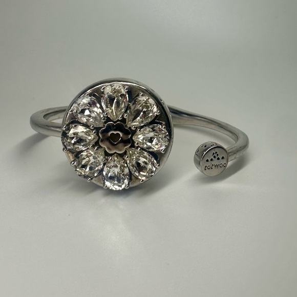 Totwoo Swarovski Smart Lily of the Valley Austria Crystal Bracelet XS, Single - Picture 3 of 10